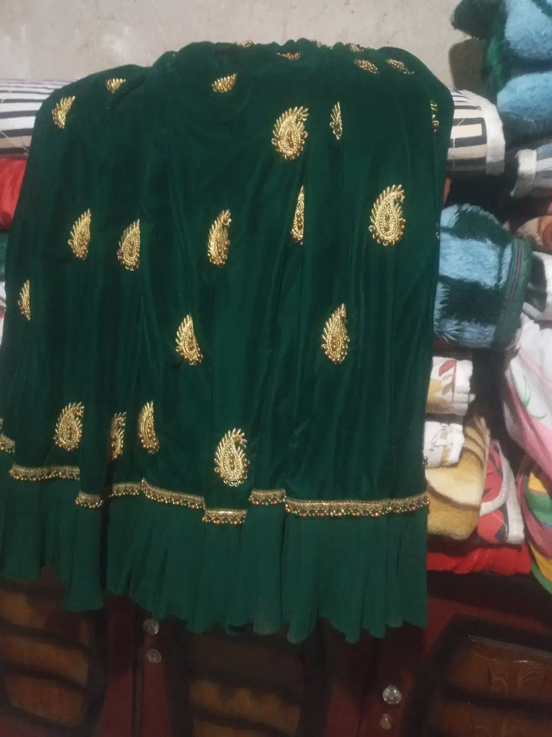 لباس|لباس|یاسوج, |دیوار