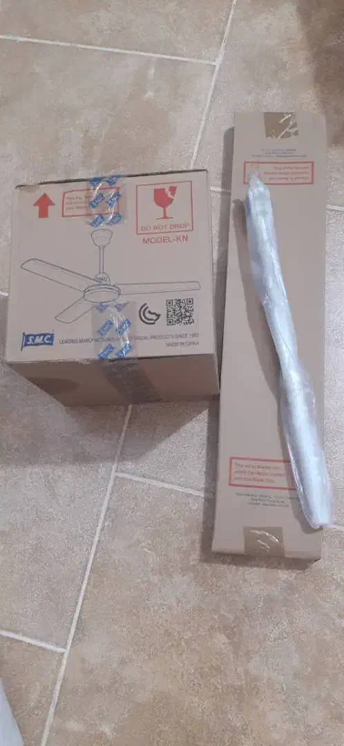 پنکه سقفی پره بلند پاناسونیک و SMC|پنکه و تصفیه‌کنندهٔ هوا|خمیر, |دیوار