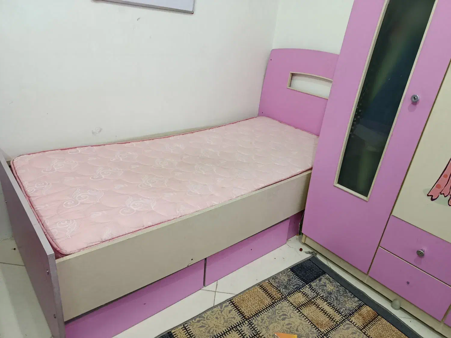 سرویس خواب نوجوان|تخت و سرویس خواب|بیرجند, |دیوار