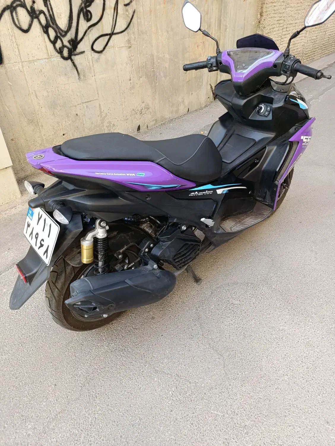 آیروکس مدل 403|موتورسیکلت|شیراز, شهرک ولیعصر|دیوار