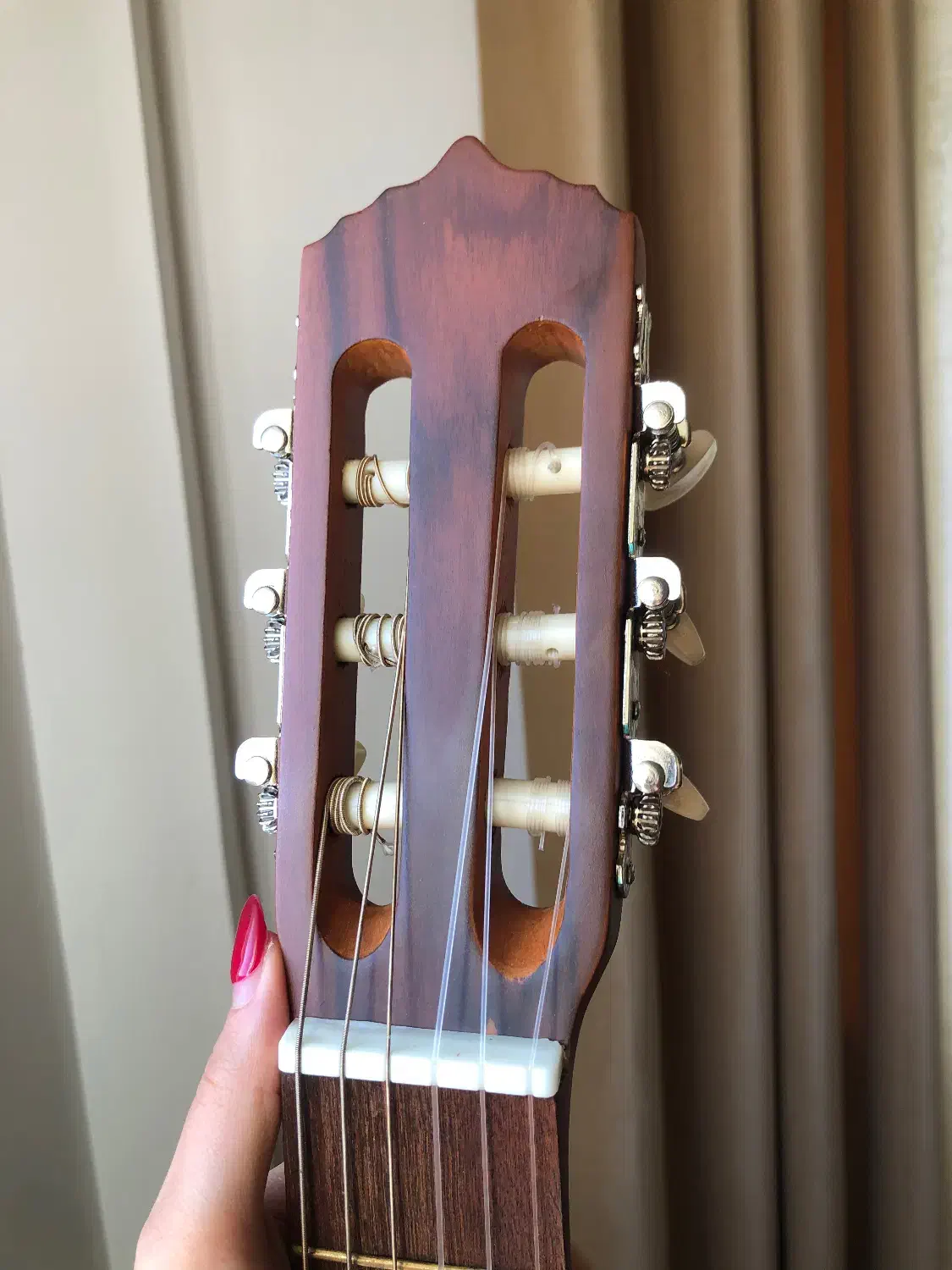 گیتار یاماها (مدل پارسی)|گیتار، بیس، امپلیفایر|چابکسر, |دیوار