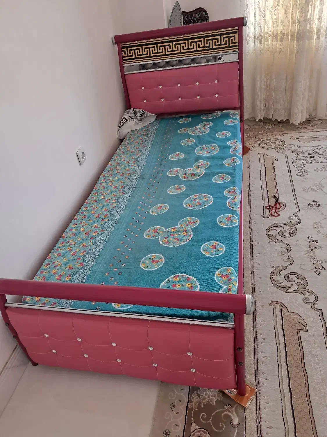 تخت فلزی نوجوانی|تخت و صندلی بچه|قیدار, |دیوار