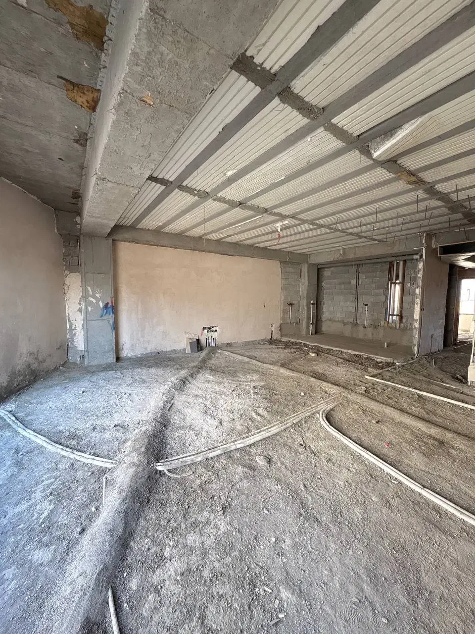 فروشی ۱۳۰متر شخصی ساز نازک کاری فاز۸ پردیس|پیشفروش املاک|پردیس, فاز ۸|دیوار