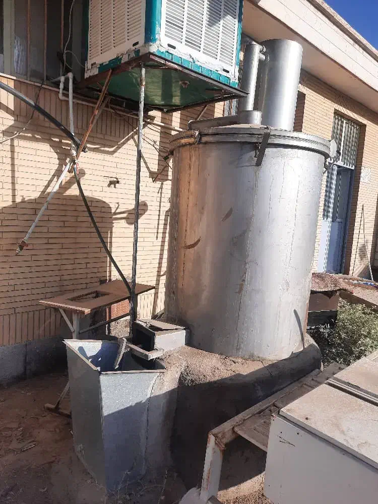 فروش دیگ گلاب گیری|ظروف پخت‌وپز|کاشان, عربها|دیوار