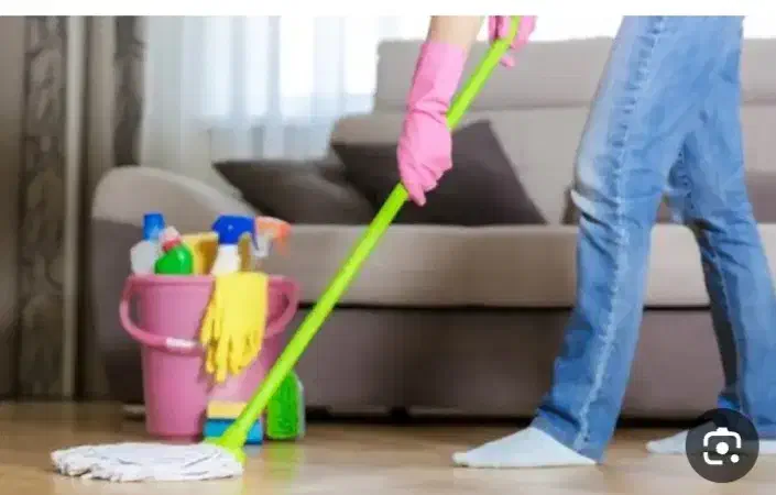 خدمتکار هستم نظافت و کارهای دیگر هم انجام میدم|خدمات نظافت|نیشابور, تختی|دیوار