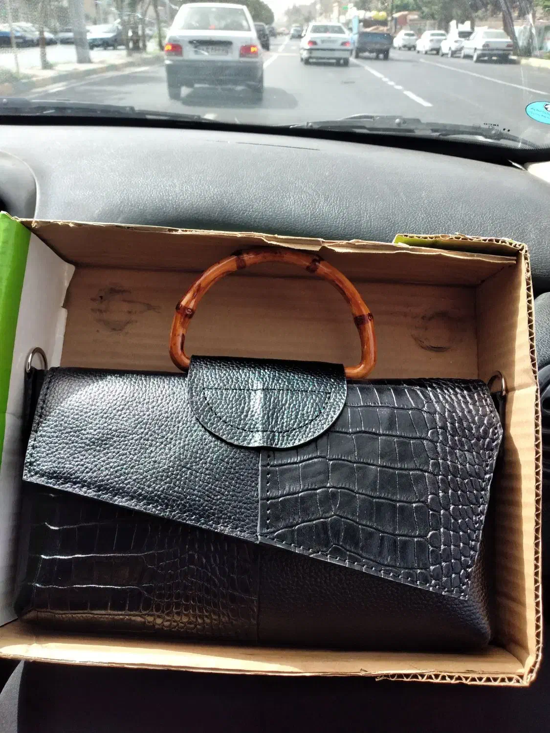 کیف زنانه چرم طبیعی|کیف، کفش، کمربند|ملارد, |دیوار