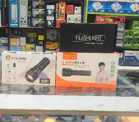 چراغ قوه بزرگ / پر نور|کوهنوردی و کمپینگ|تهران, عباس‌آباد|دیوار