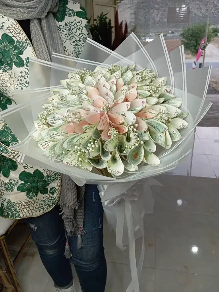 گلفروشی انلاین|گل و گیاه طبیعی|شیراز, سیلو|دیوار