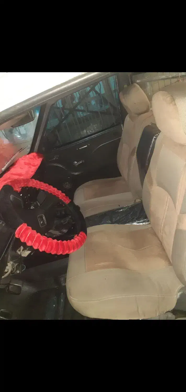 وانت دوگانه کم کار سالم|خودرو سواری و وانت|بروجرد, |دیوار