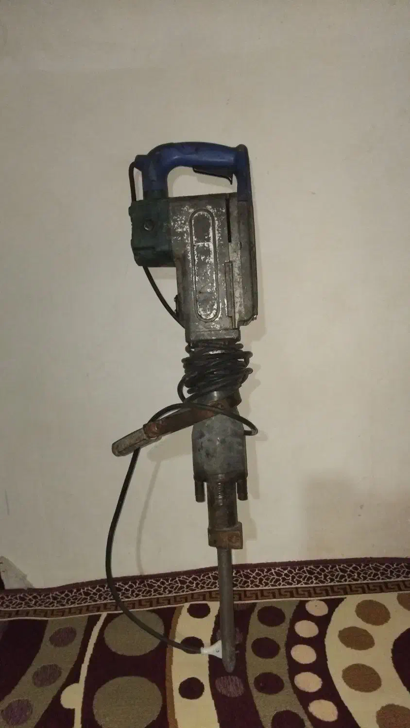 دژبر|ابزارآلات|سراب, |دیوار