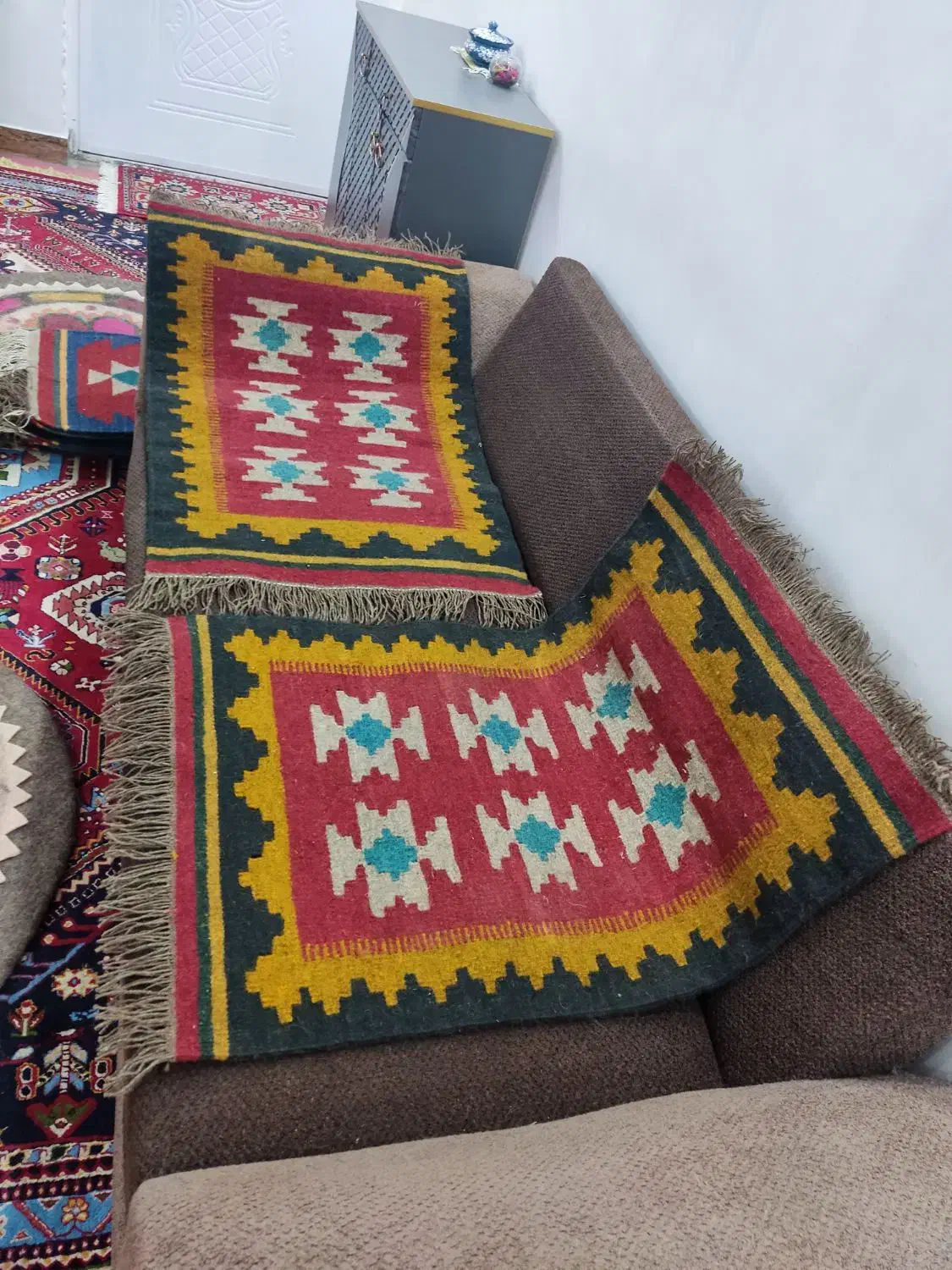 گلیم های ۶۰در۱۰۰ تکی ۵۰۰|گلیم، جاجیم، گبه|یاسوج, |دیوار