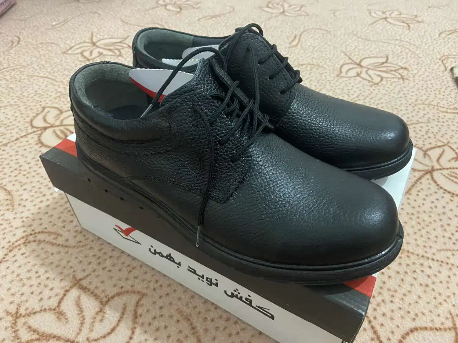 بندرلنگه.کفش|کیف، کفش، کمربند|بندرلنگه, |دیوار