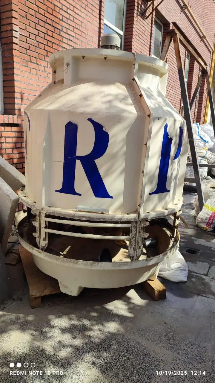 فروش دو عدد چیلر.برج.خنک کننده|ماشین‌آلات صنعتی|کرج, شهرک صنعتی بهارستان فاز ۲|دیوار