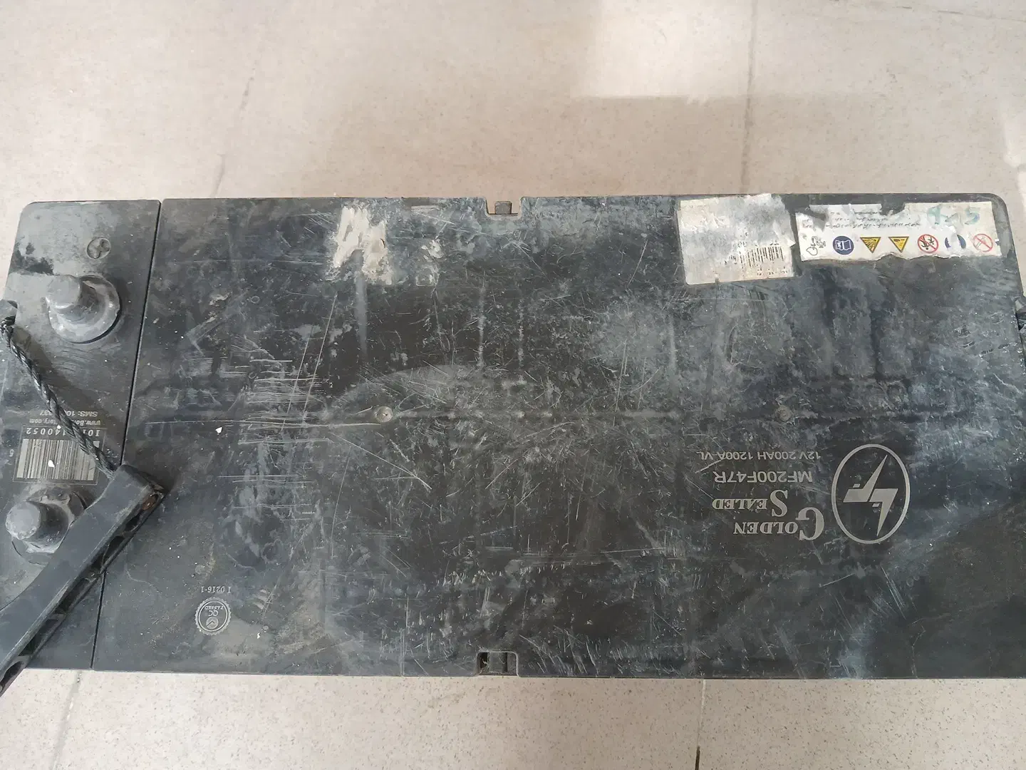 فروش باطری دسته دوم ونو ماشین سنگین|قطعات یدکی و لوازم جانبی|اصفهان, شیخ اشراق|دیوار