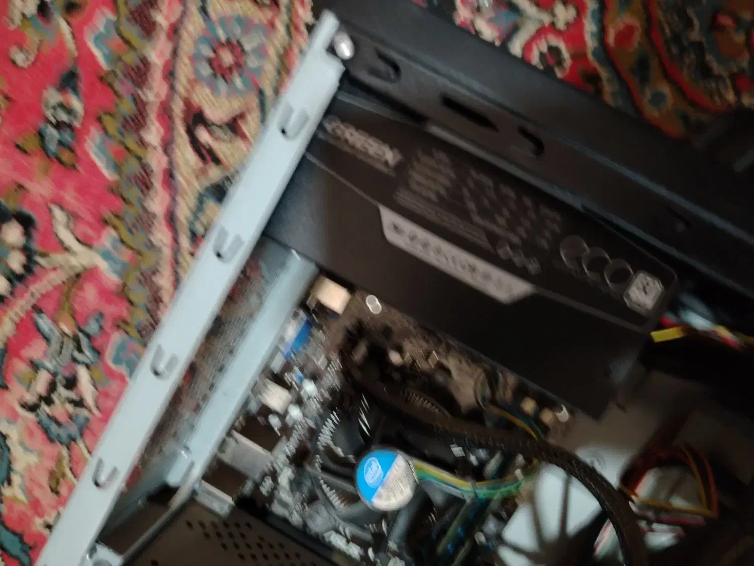 کامپیوتر|رایانه رومیزی|سبزوار, قصبه شرقی|دیوار