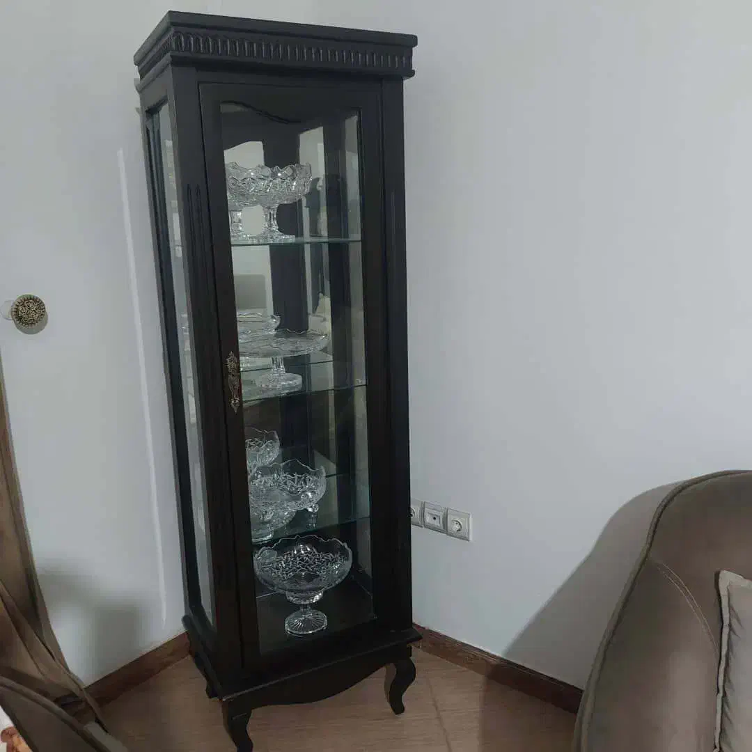 تعدادی از وسایل منزل|بوفه، ویترین، کنسول|ساری, |دیوار