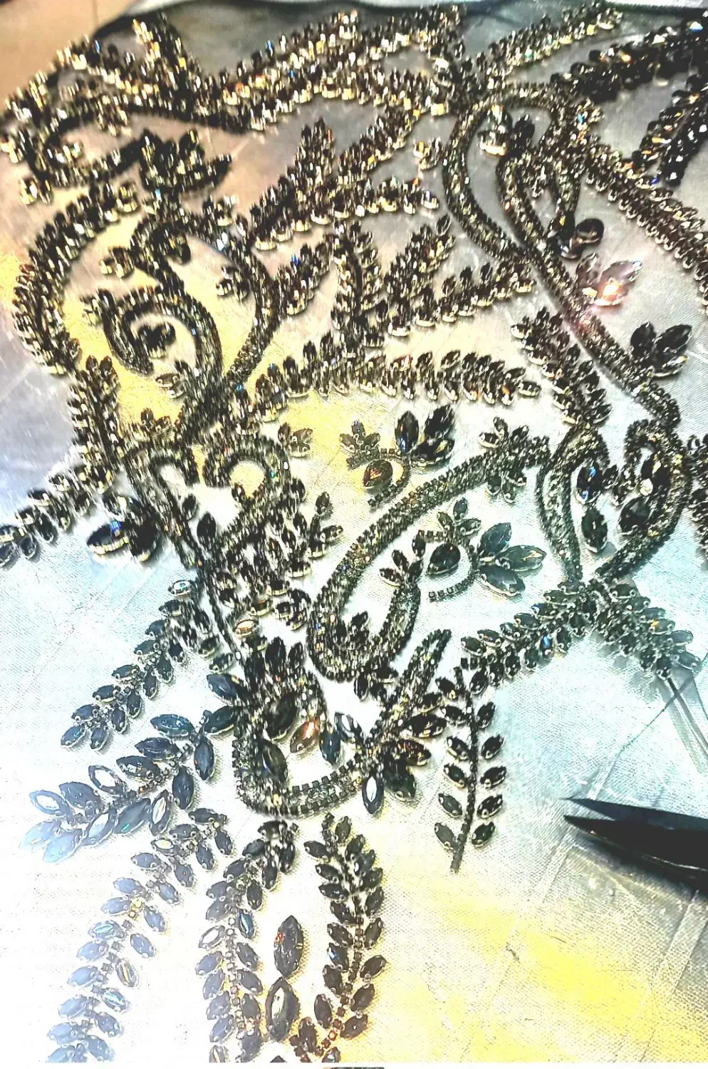 انواع پارچه های سنگ اورجینال|لوازم خیاطی و بافتنی|مشهد, خواجه ربیع|دیوار