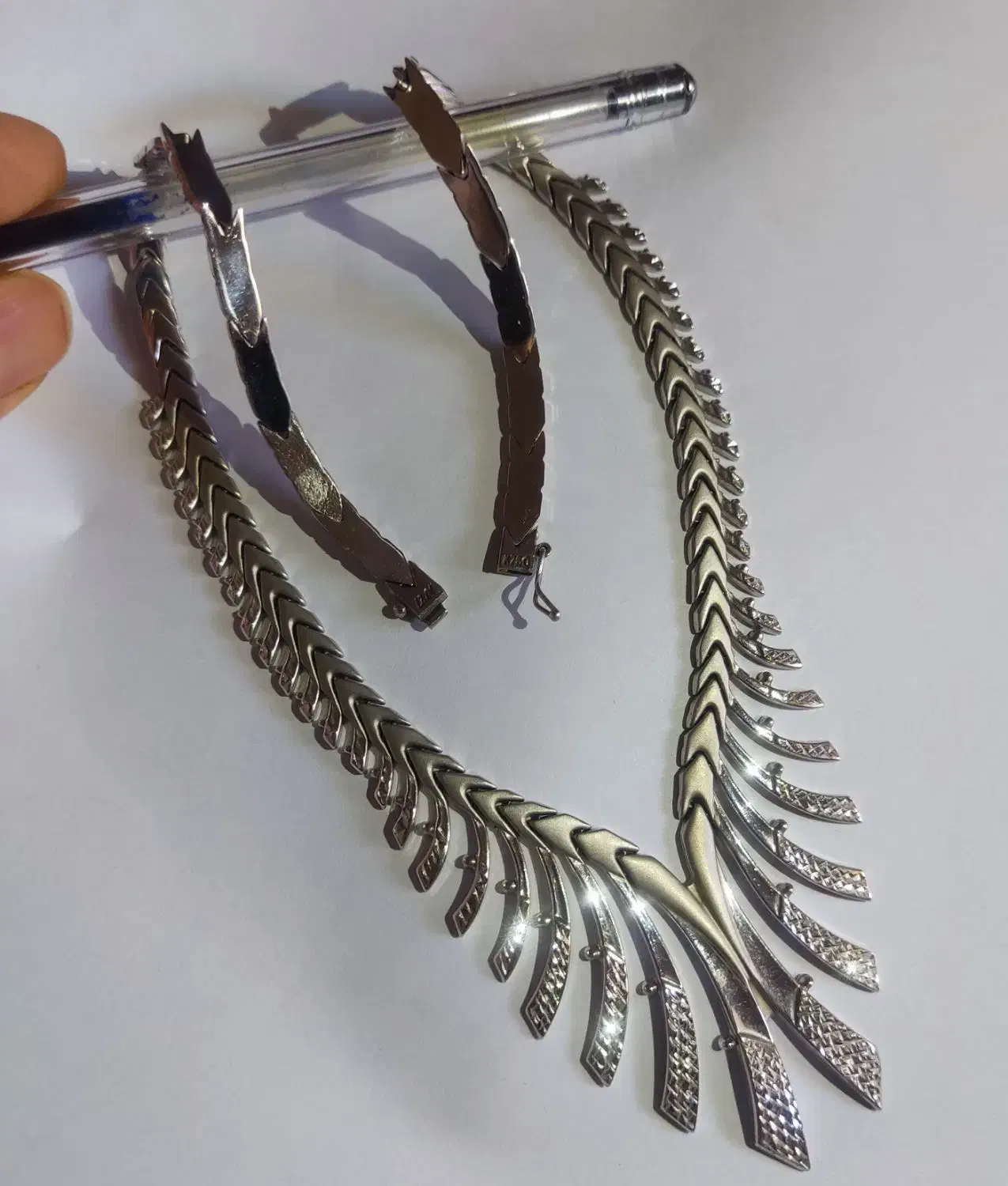 گردنبند طلا سفید|جواهرات|اصفهان, ملکشهر|دیوار