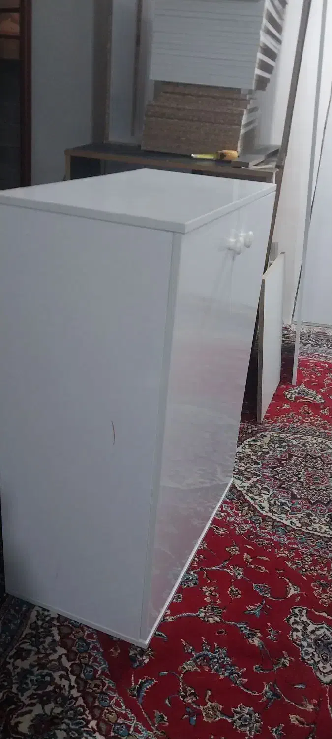 جاکفشی|جاکفشی، کمد، دراور|رشت, پیرکلاچای|دیوار