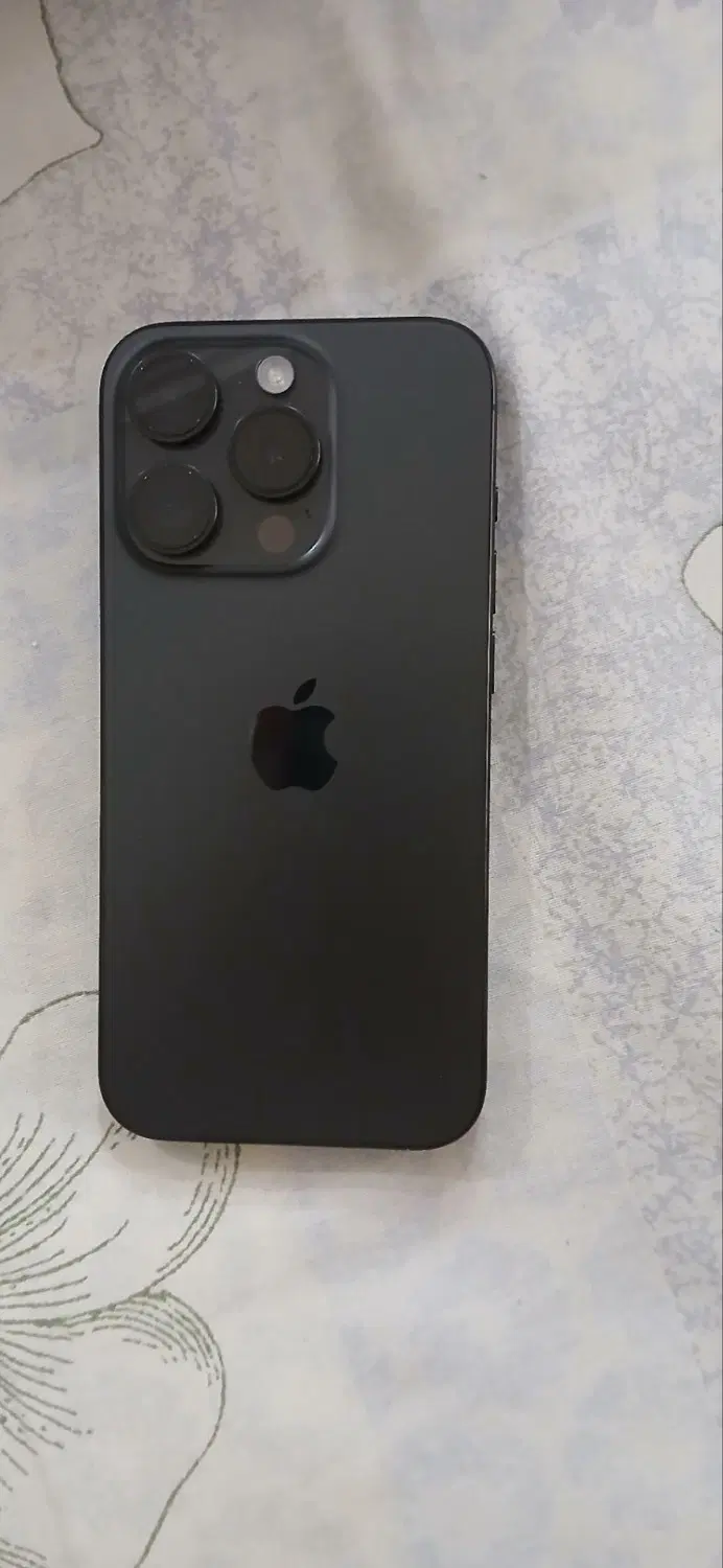 iPhone 15 pro|موبایل|قم, صفاشهر|دیوار