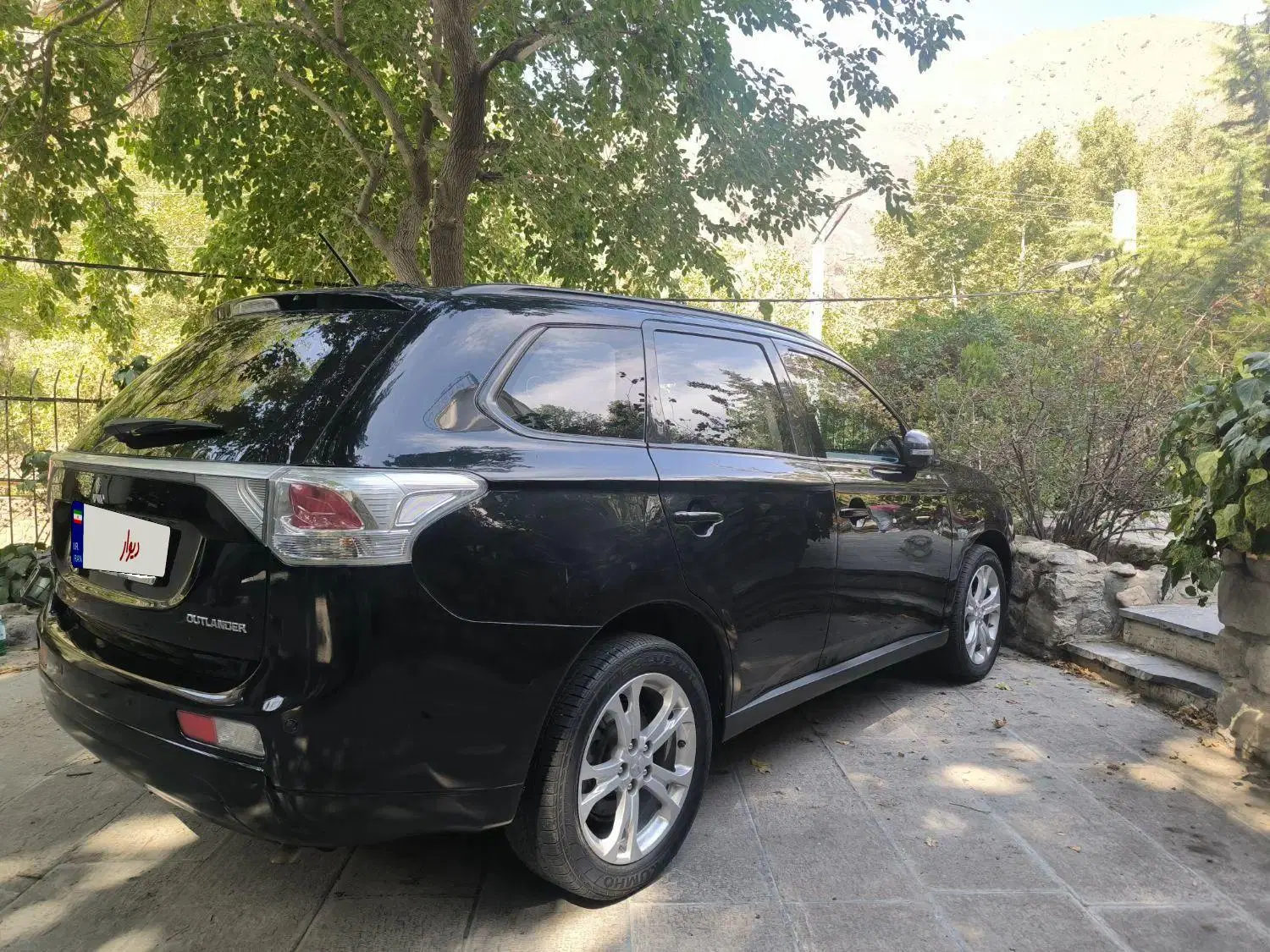Mitsubishi outlander 2015|خودرو سواری و وانت|کرج, جهانشهر|دیوار
