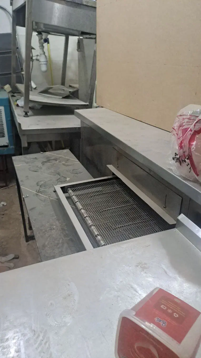 فر پیتزا دهنه ۵۰ و تجهیزات مرتبط|کافیشاپ و رستوران|اصفهان, فرح آباد|دیوار