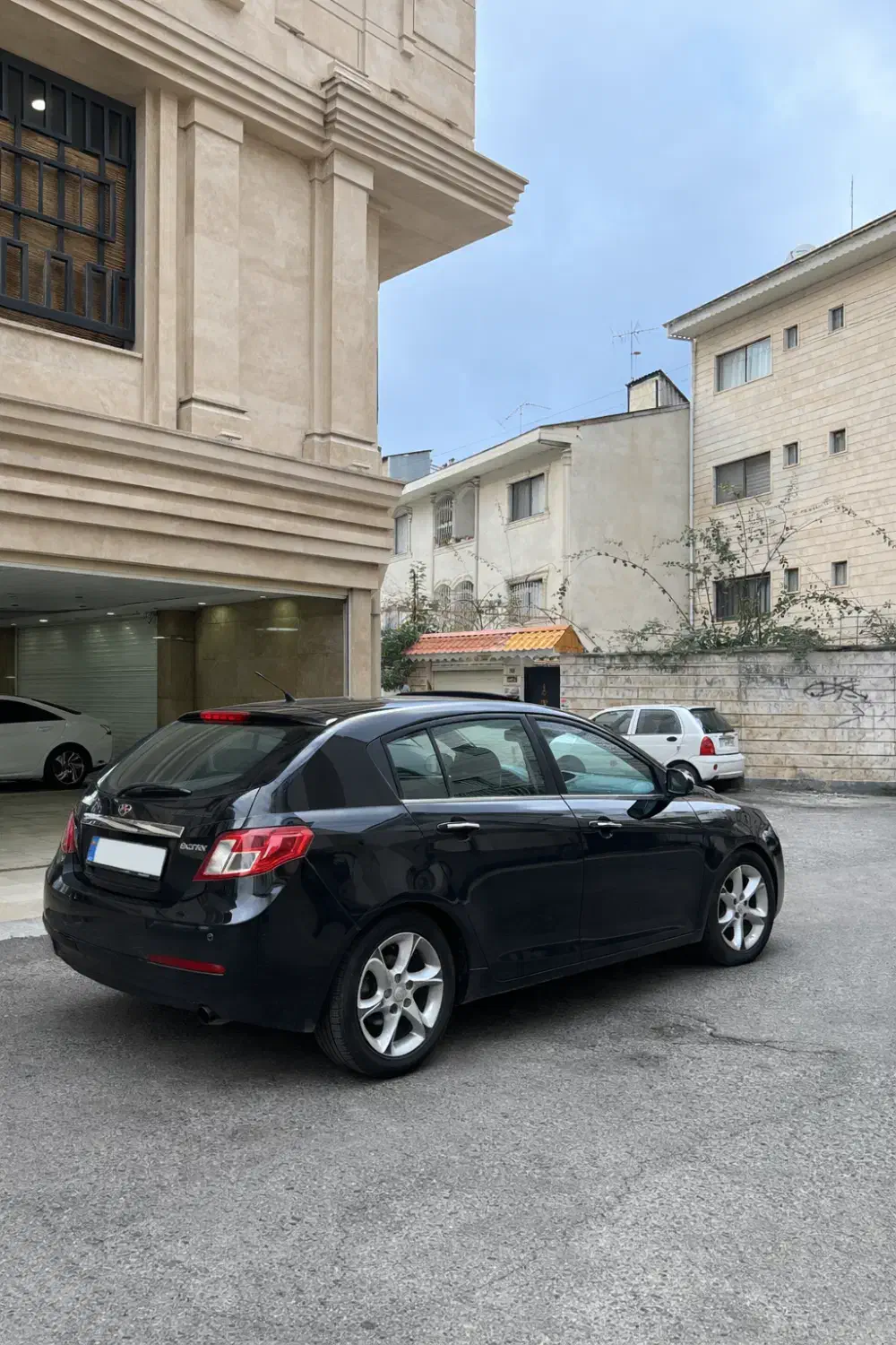 جیلی ام گرند|خودرو سواری و وانت|رشت, بلوار گیلان|دیوار