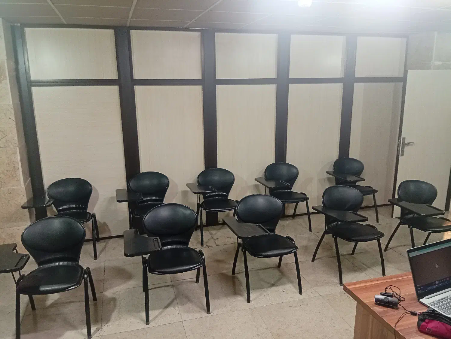 صندلی آموزشگاهی|صندلی و نیمکت|تهران, شهرک صدرا|دیوار