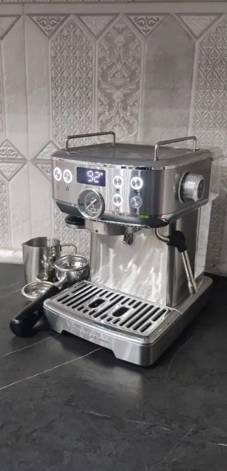 اسپرسوساز نیمه صنعتی مباشی مدل ECM2110|سماور، چای‌ساز، قهوه‌ساز|مشکین‌دشت, |دیوار