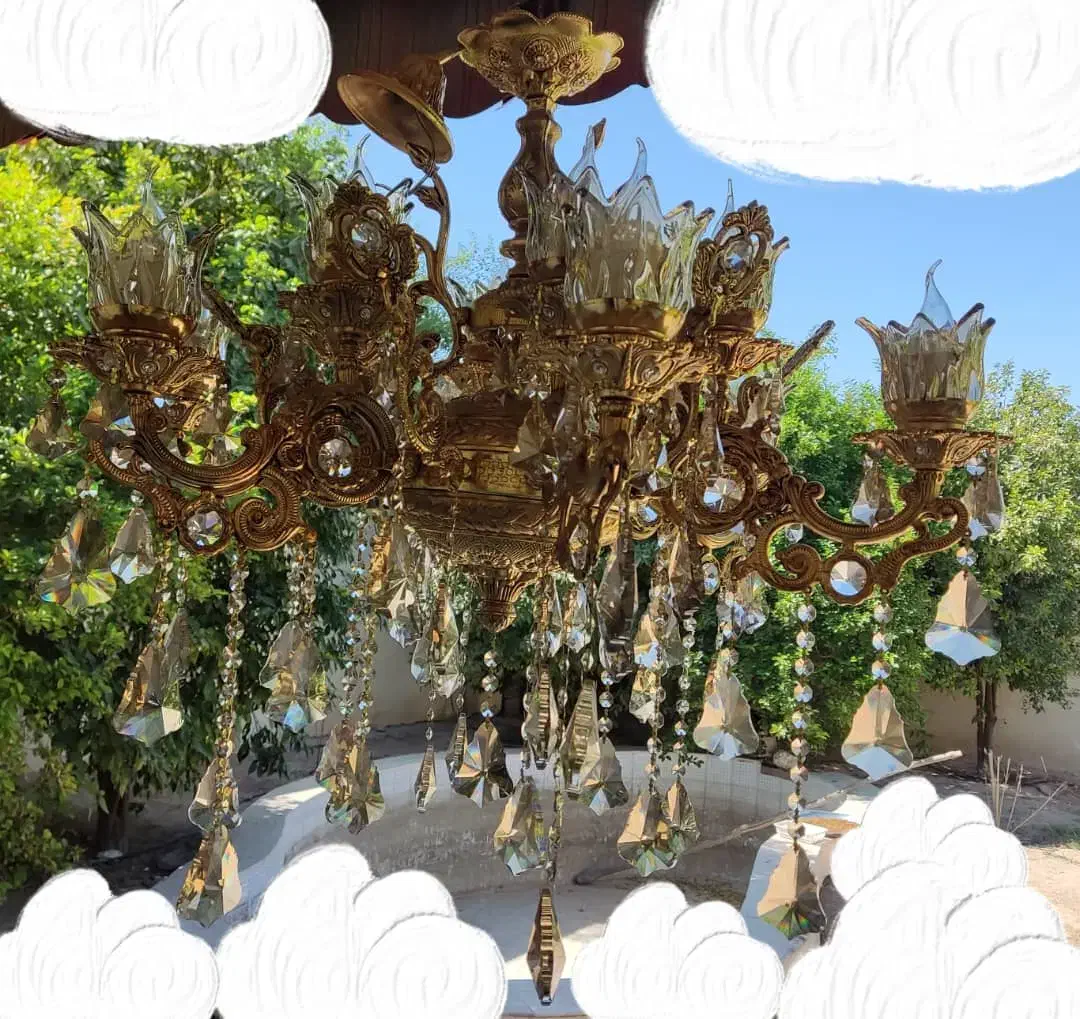 یک جفت لوستر کلاسیک|لوستر و چراغ آویز|برازجان, |دیوار