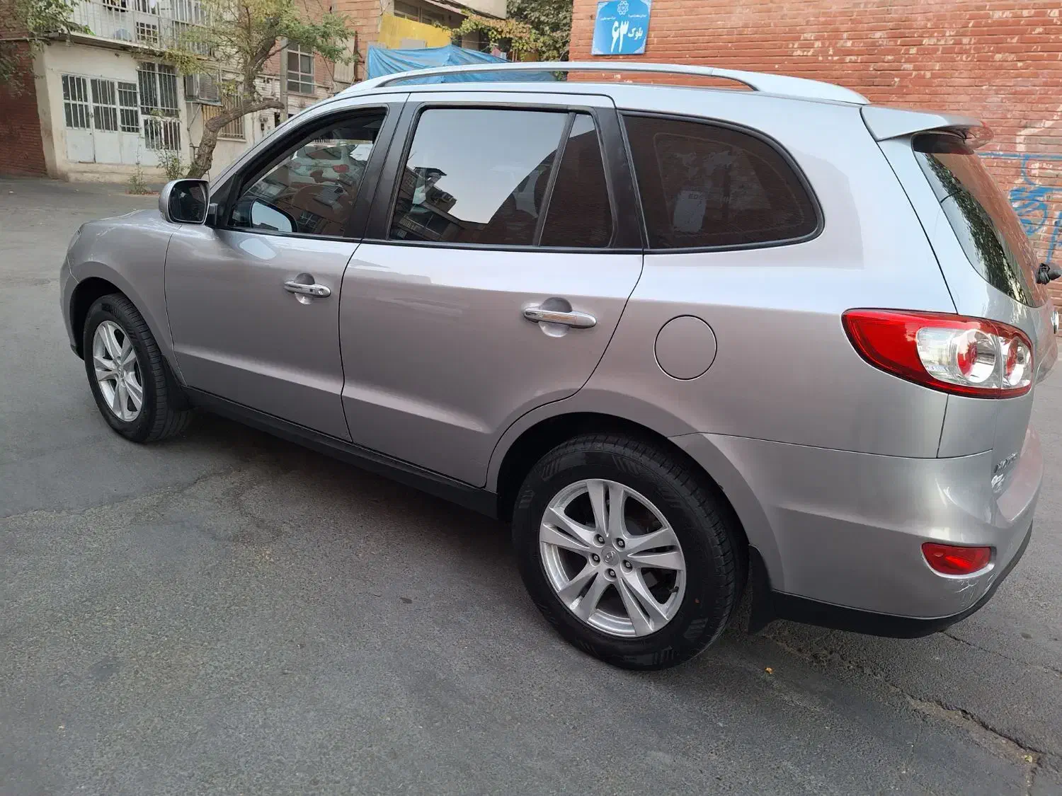 سانتافه ۲۰۱۰ موتور ۳۵۰۰ سی سی|خودرو سواری و وانت|تهران, کیانشهر|دیوار