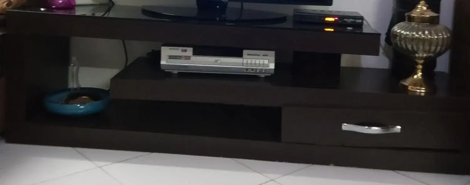 میزتلوزیون تمیز|میز تلویزیون|مشهد, نوید|دیوار