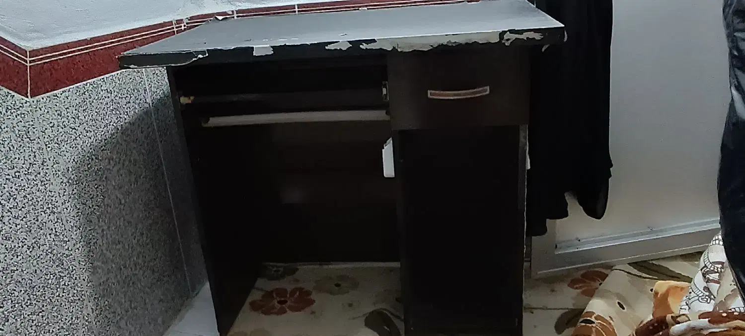 میز|میز تحریر و کامپیوتر|جوانرود, |دیوار