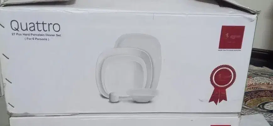 ظروف چینی ۶نفره|ظروف سرو و پذیرایی|بروجرد, |دیوار