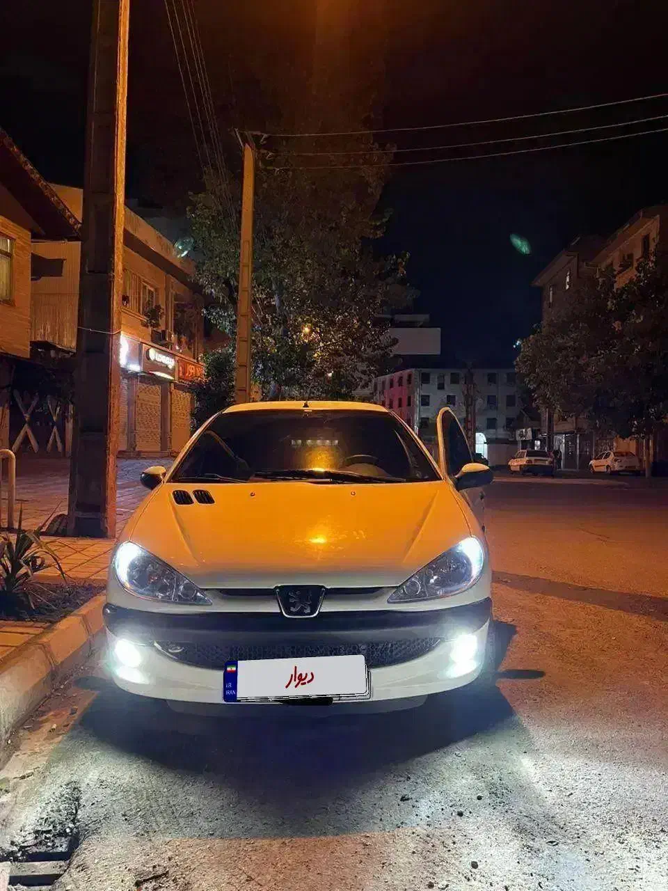 پژو۲۰۶ اس دی وی 8|خودرو سواری و وانت|رشت, دباغیان|دیوار