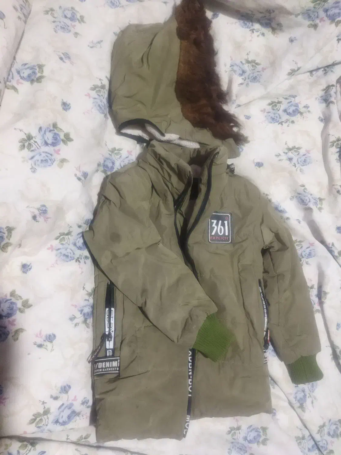 کاپشن پسرانه و دخترانه بسیار گرم و قیمت مناسب|کفش و لباس بچه|زاهدان, |دیوار