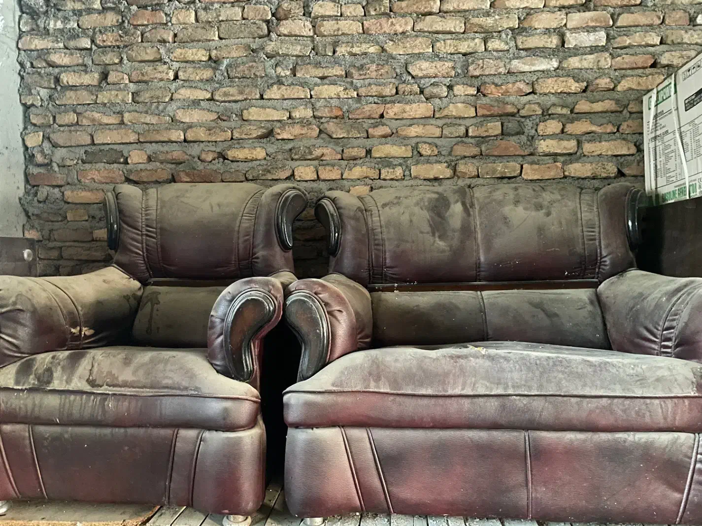 مبل با روکش چرم|مبلمان خانگی و میز عسلی|گرگان, |دیوار