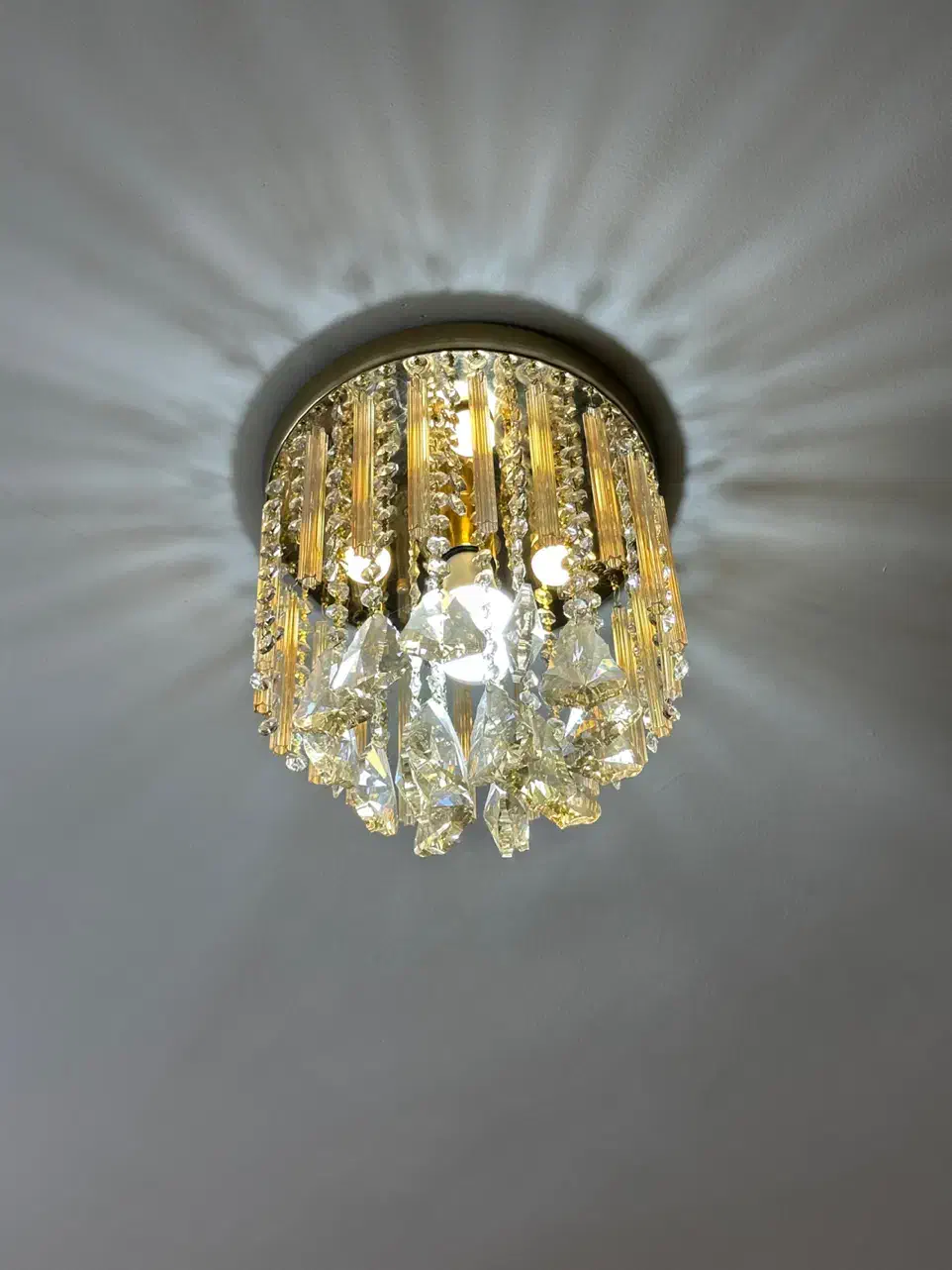 لوستر|لوستر و چراغ آویز|گنبد کاووس, |دیوار