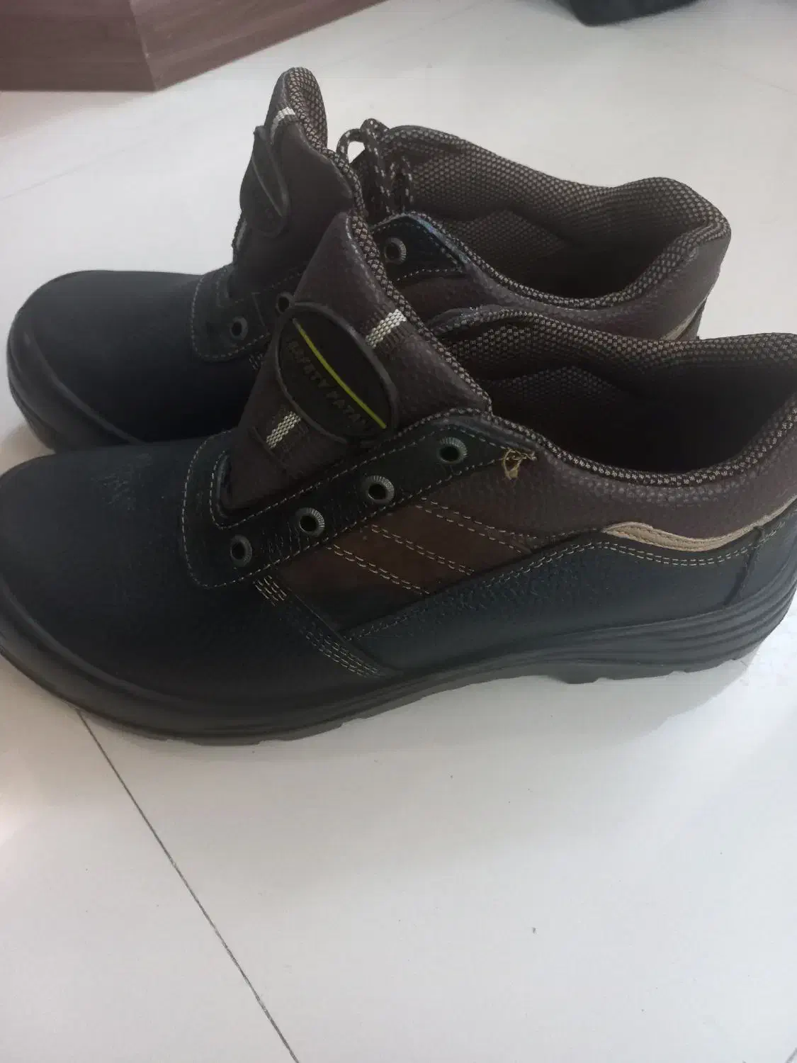 کفش ایمنی سایز 43 برند پاتن|کیف، کفش، کمربند|اصفهان, شیخ اشراق|دیوار