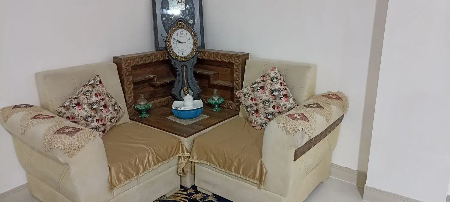 مبل ۱۳ نفره|مبلمان خانگی و میز عسلی|بم, |دیوار