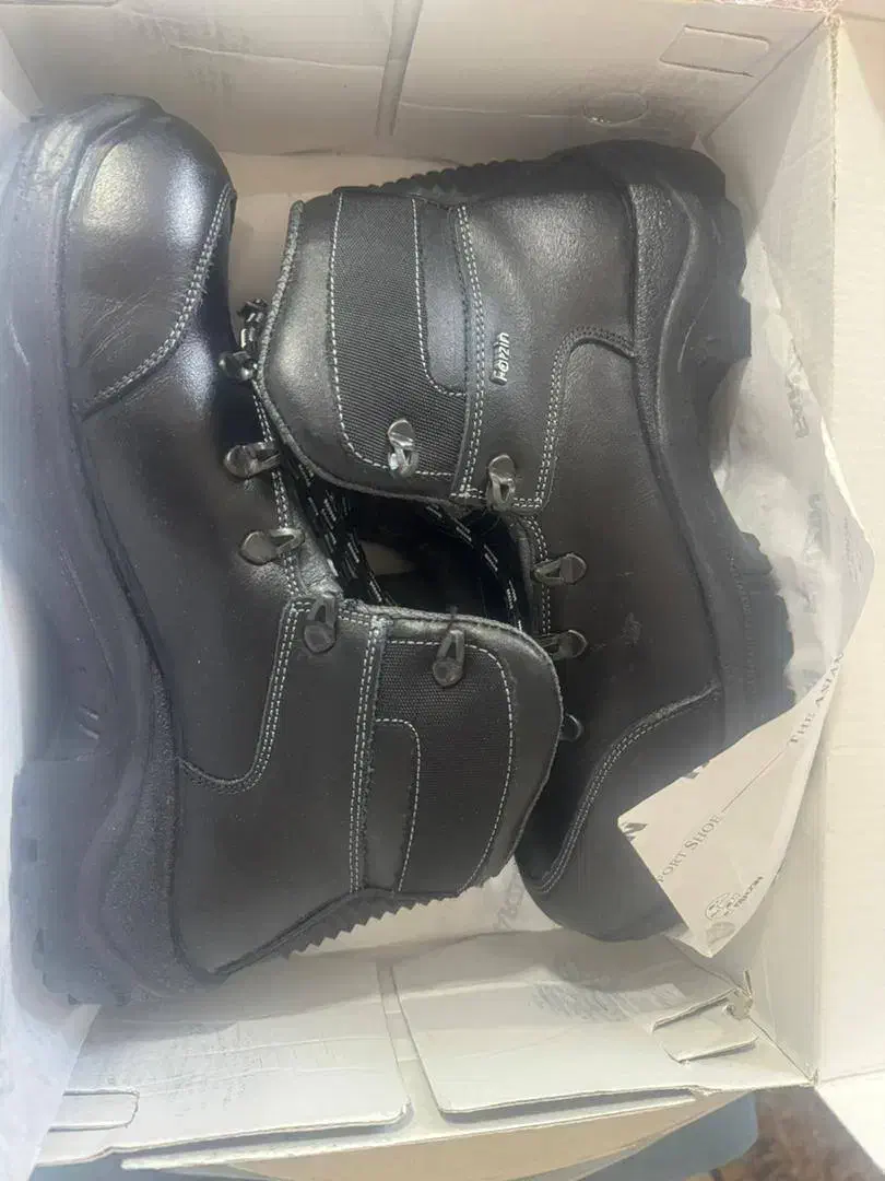 کفش ایمنی فرزین|کیف، کفش، کمربند|شهر بابک, |دیوار