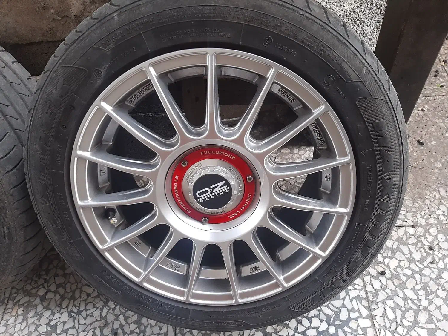 رینگو لاستیک اگزوز سرسیلندر سنتر|قطعات یدکی و لوازم جانبی|رشت, حومه رشت|دیوار