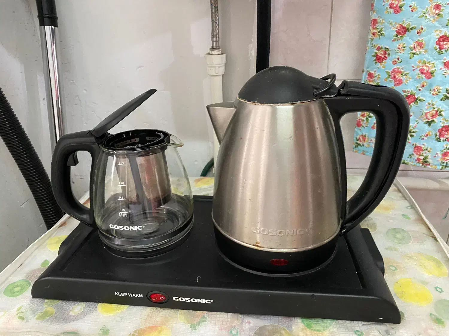 چایساز|قوری، کتری، قهوه‌ساز دستی|رشت, نظری|دیوار