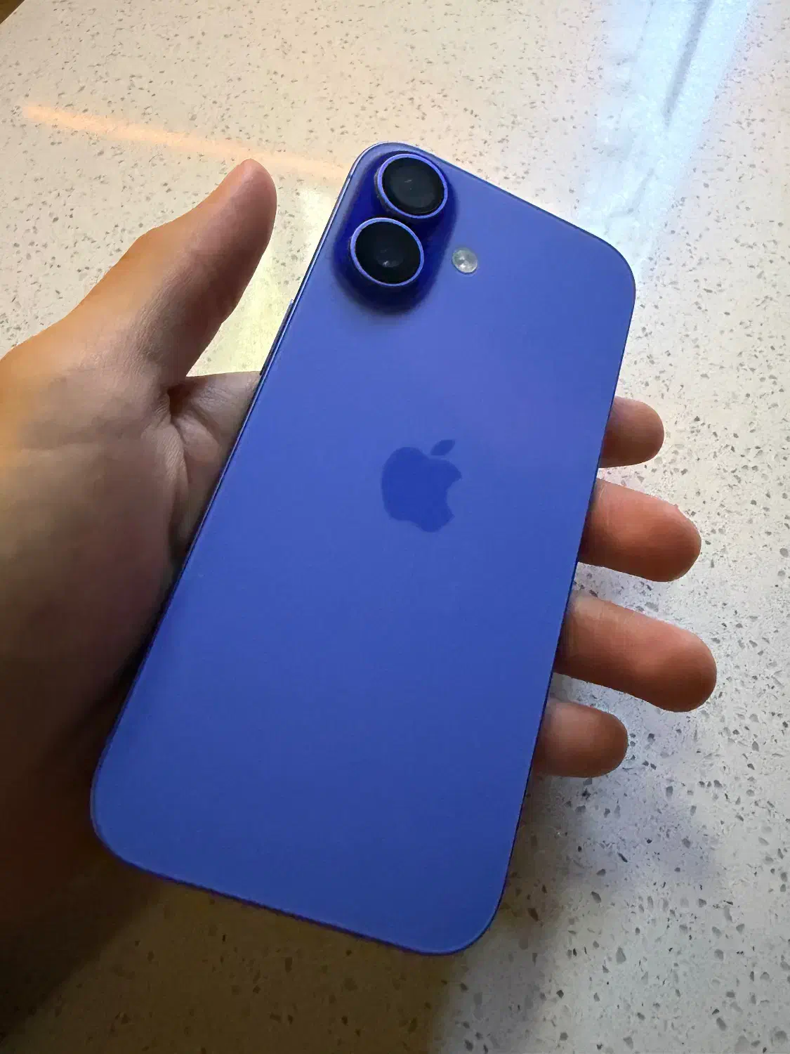 ایفون ۱۶ نرمال ۱۲۸ گیگ در حد نو|موبایل|کیش, |دیوار