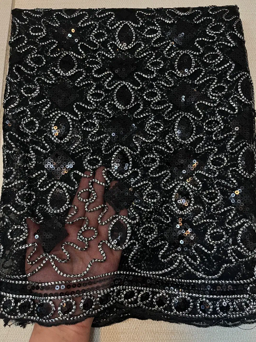 فروش تعدادی پارچه|لباس|یزد, |دیوار