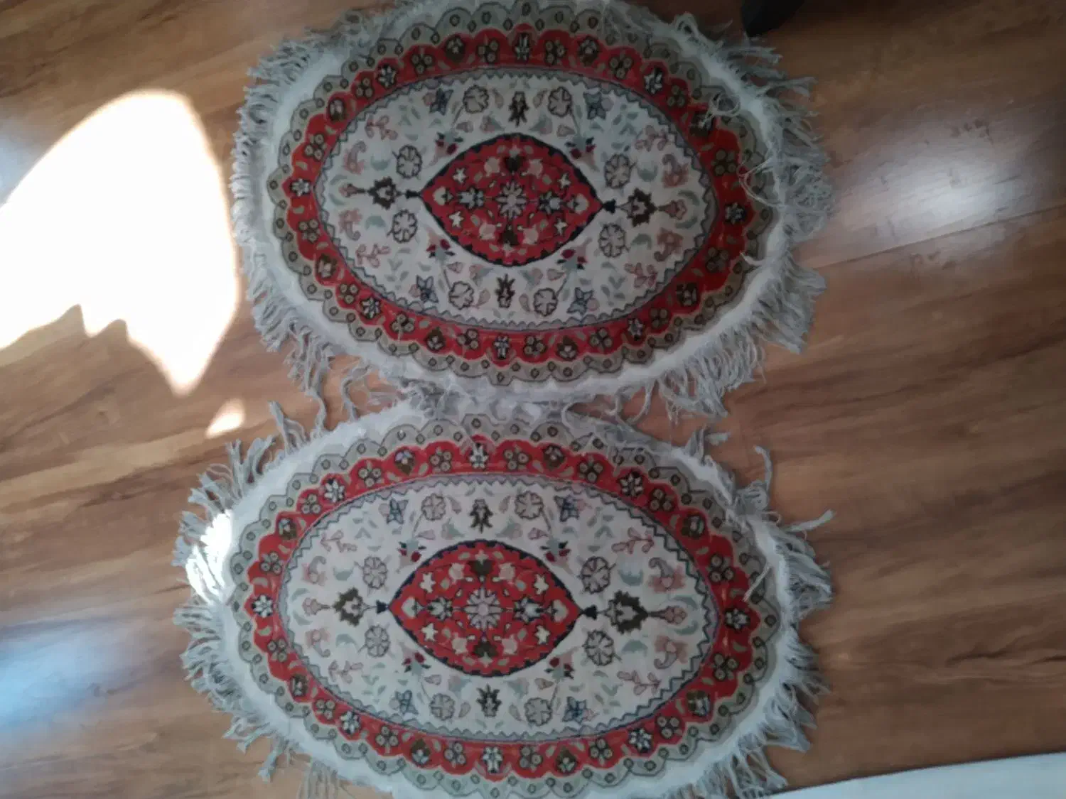 فرش دستباف بیضی جفت 50 رج تبریز|فرش|کرج, جهان‌شهر|دیوار