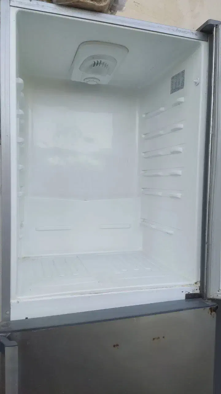 یخچال|یخچال و فریزر|صومعه‌سرا, |دیوار