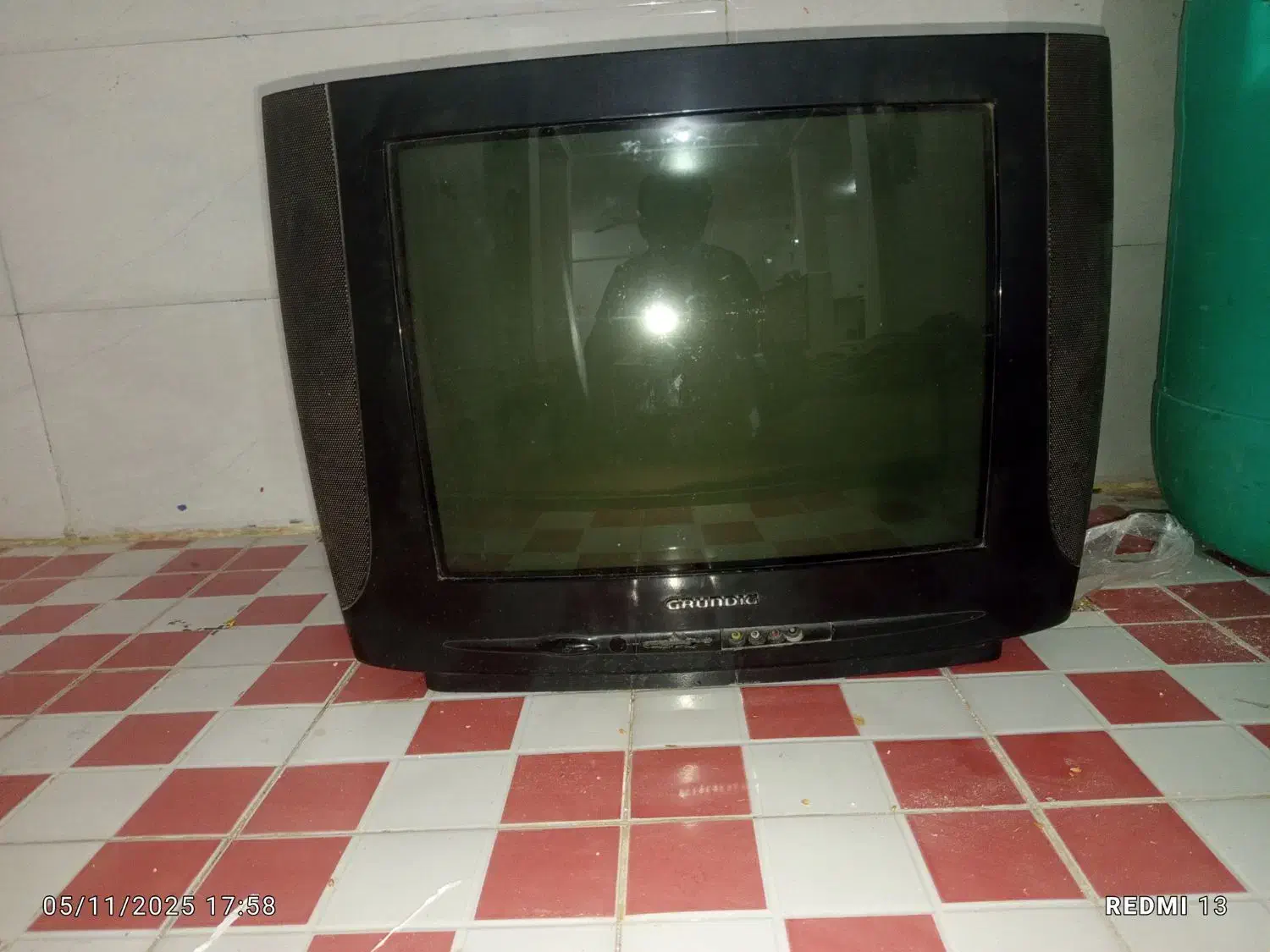 تلویزیون|تلویزیون و پروژکتور|ایذه, |دیوار