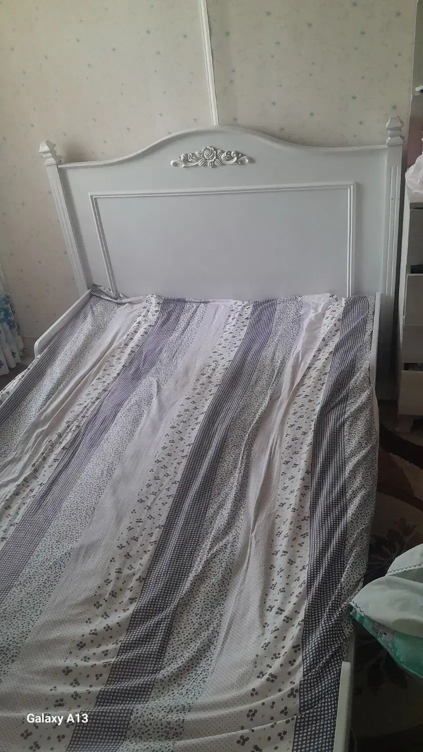 تخت ۱۲۰دونفره|تخت و سرویس خواب|بومهن, |دیوار