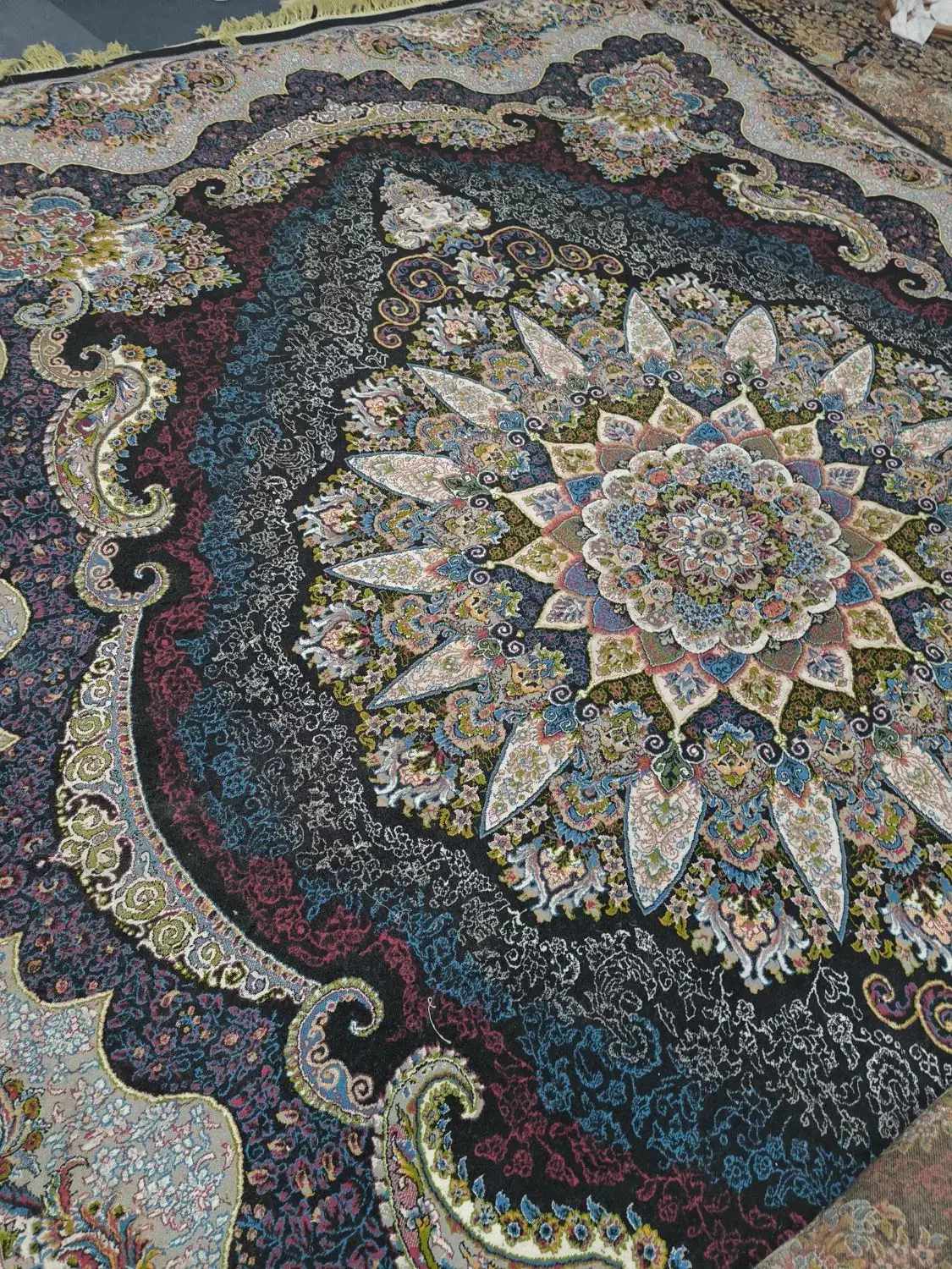 فرش 12 متری|فرش|مشهد, انصار|دیوار